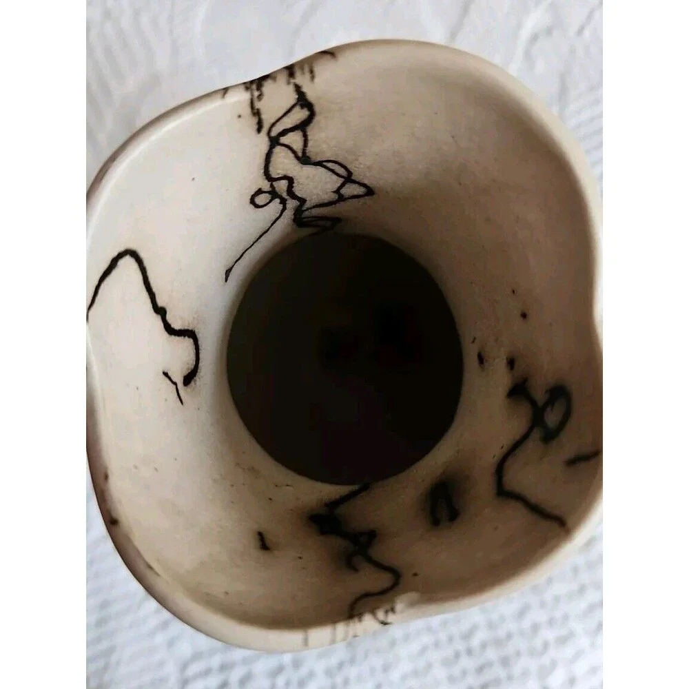 Vintage Navajo Horsehair Etched Pottery Vase Signed Numbered 6